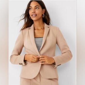 Ann Taylor Classic Double Knit Blazer in Beige (Tan, Camel) Size 14 Petite